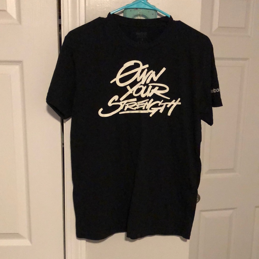 Reebok black small t-shirt